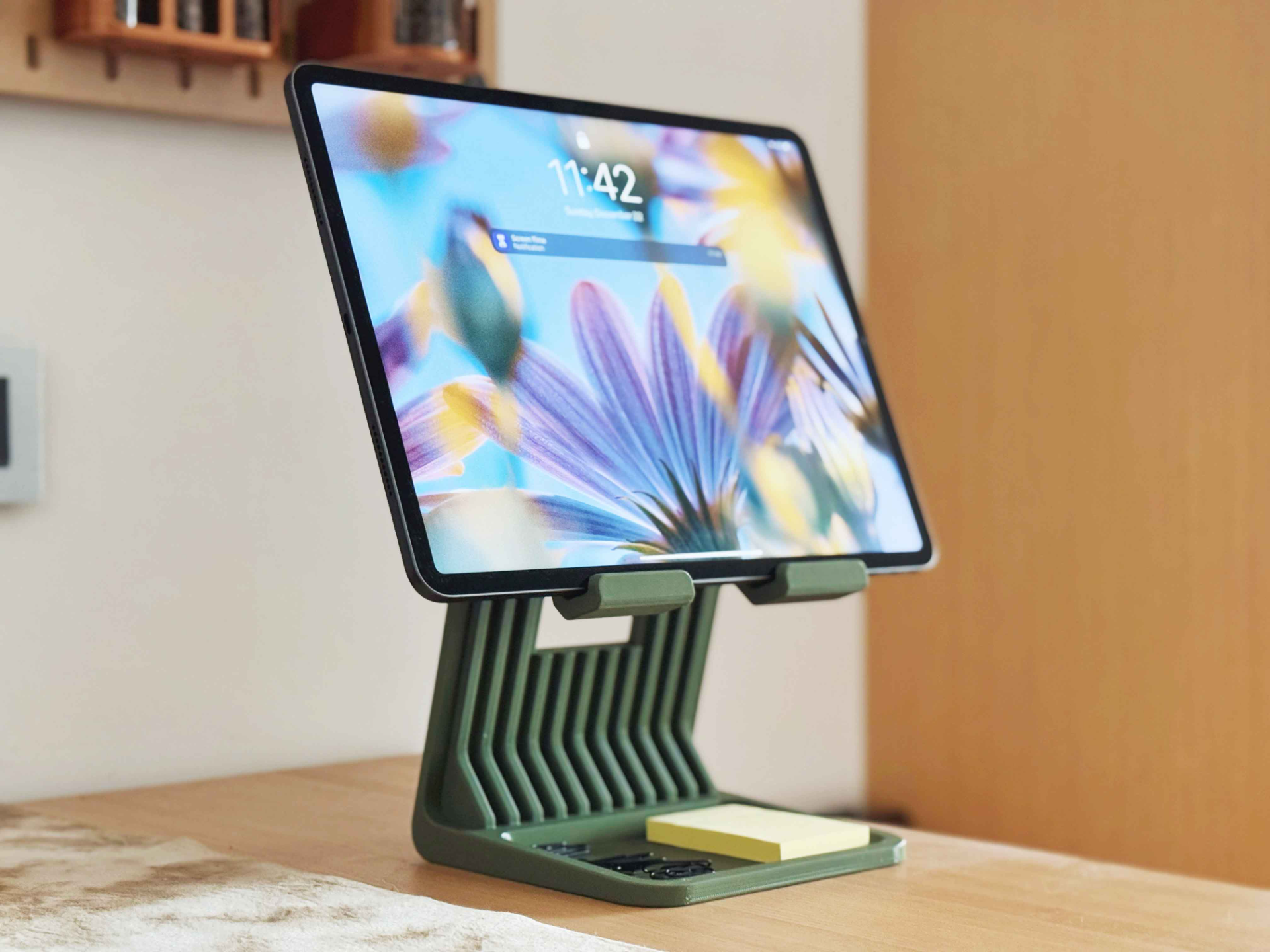 Çok Amaçlı Masaüstü Telefon ve Tablet Standı ve Organizer